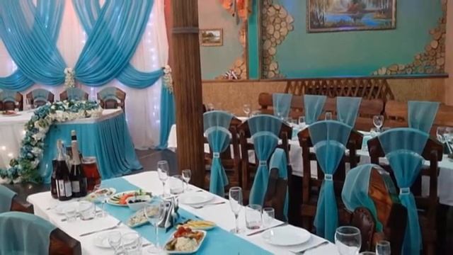 Декор свадебного зала в ресторане Русский лес для Сергея и Ирины. смотреть онлайн