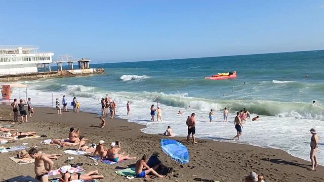 Отдых в Крыму. Ситуация сейчас. 16 июня 2024г. Судак смотреть онлайн