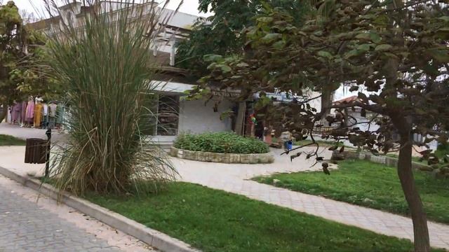 Погода в Крыму на 29 октября. Бархатный сезон в Евпатории на центральном пляже смотреть онлайн