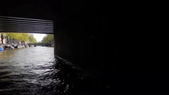 Кораблик в Амстердаме. смотреть онлайн