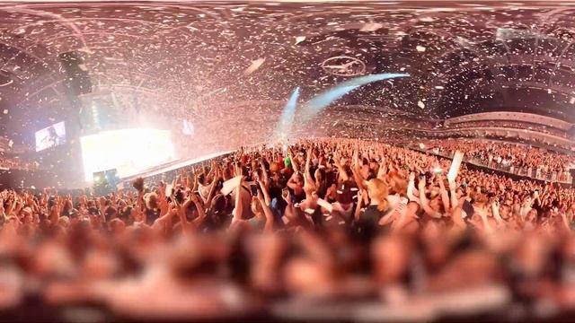 BILLIE EILISH VR 360 VIDEO ( 4K ) #insta360 #billieeilish #vrmovie #virtualreality #virtualconcert