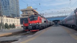 *Не успела зайти в вагон* Отправление эп20-011 со скорым поездом 173С Евпатория-Курорт—Москва