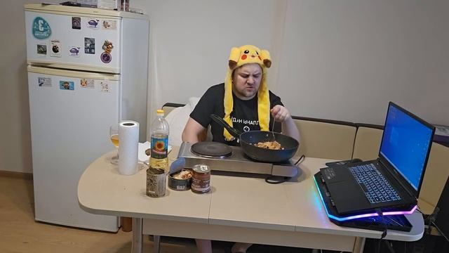 Обзор тушенки. СЪЕЛ ДВУХ КРОЛИКОВ! ПЕРЕЗАЛИВ!!! смотреть онлайн