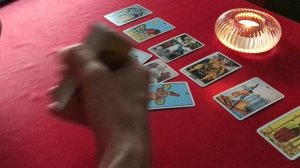 Какие отношения между заданным мужчиной и другой женщиной / Гадание Таро