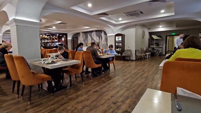 ЗАВТРАК И УЖИН В ОТЕЛЕ Борвиха Hotel&SPA 4* смотреть онлайн