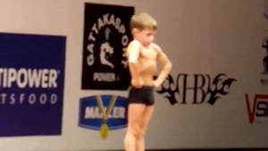 чемпион по бодибилдингу РФ среди мальчиков 480