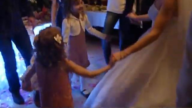 Весілля Сергія та Анни Рядопупів смотреть онлайн