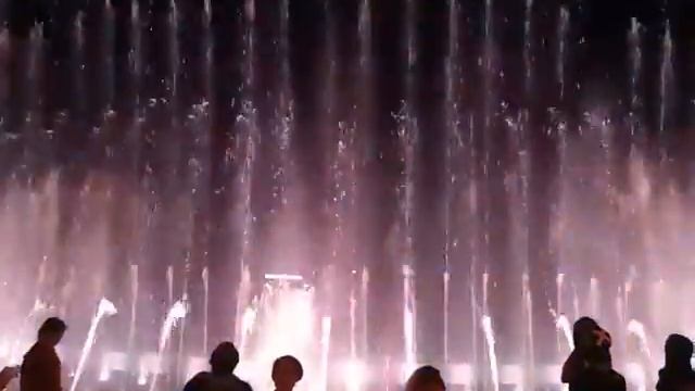 Фонтанное шоу на День Независимости 2017 (2) смотреть онлайн