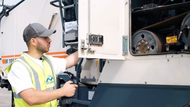 Обзор дорожной фрезы Wirtgen W195 от @kzts_dormash