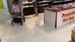 Магазин Big-C на пляже Патонг. Обзор. Где выгоднее - на рынке или в магазине? Пхукет.