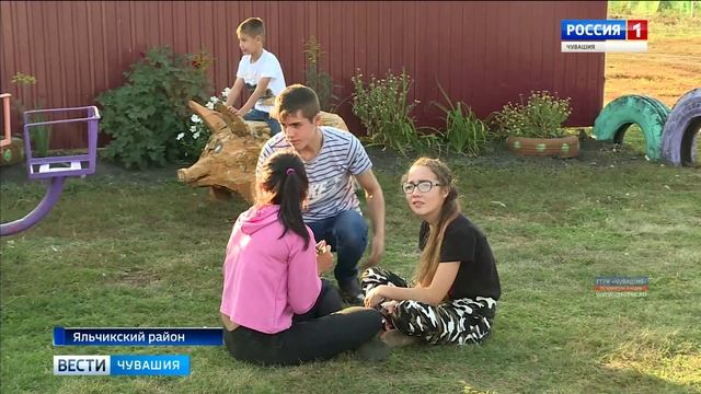 Многодетные родители из Яльчикского района воспитывают восемь приёмных детей смотреть онлайн