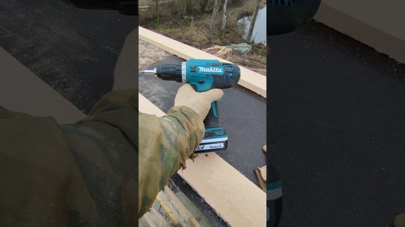 Шуруповёрт VS Опалубка/ Строительство #стройка #инструмент #construction