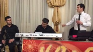 гр.Нур на свадьбе(Наида)