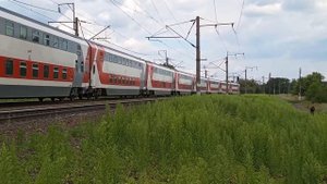 Электровоз ЭП20-071 с поездом 004 «Кавказ» Москва - Кисловодск