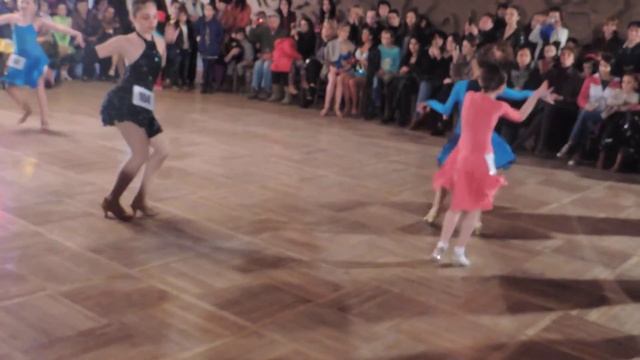 Studio Stars- Solo E class 8-12 Years смотреть онлайн