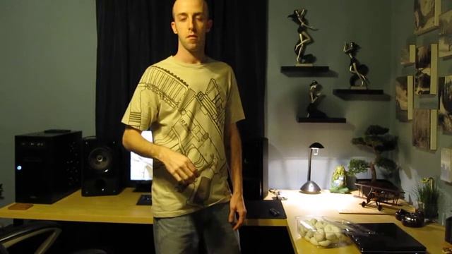 Flipping balis and eating a donut смотреть онлайн