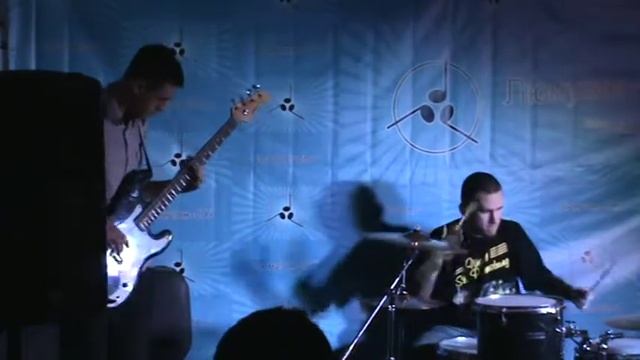 Mad Days - бас-соло I смотреть онлайн