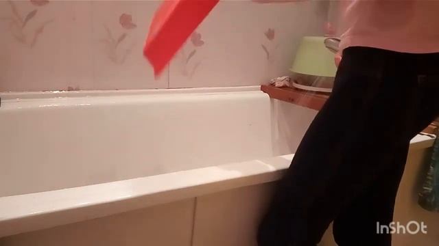 Уборка в клетке кролика / генеральная уборка смотреть онлайн