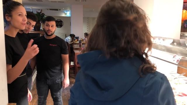 Tsetsi at Indian Festival & Chinese restaurant, London UK. Индийски празник, китайски ресторант Цец смотреть онлайн