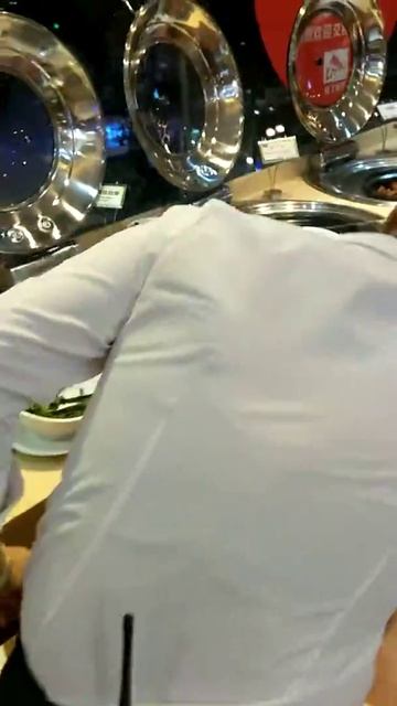 Гуанджоу, ресторан Латина смотреть онлайн