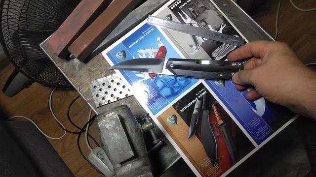 Очередной складной, с нелегкой судьбой) смотреть онлайн