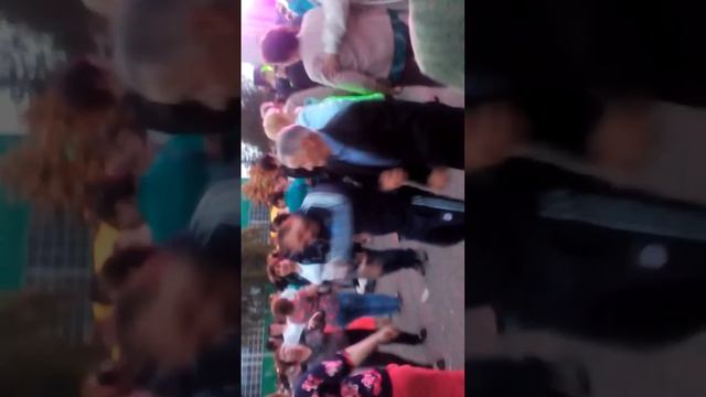 Вот как надо танцевать)))) 70 лет