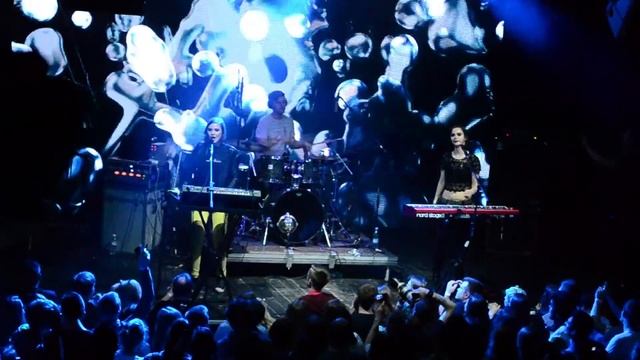 Bloom Twins (30.05.2016, клуб Atlas)