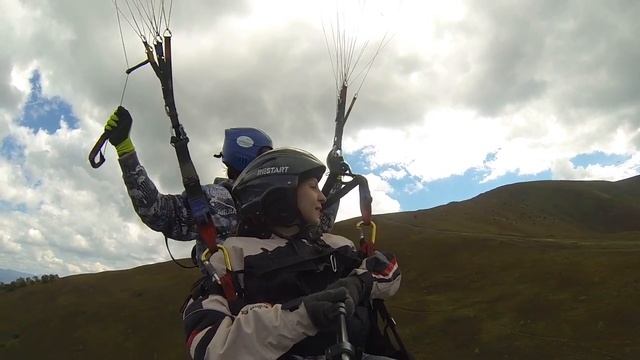 Карпаты. Полеты на пароплане. смотреть онлайн