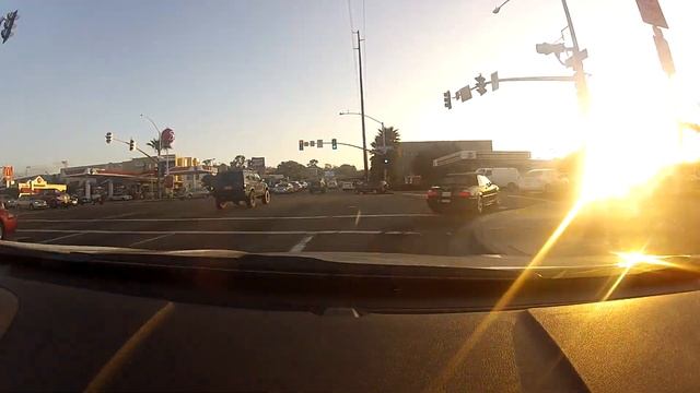 Drive from La Jolla Alta to San Diego International Airport, Cell Phone Lot, via I5 in 1080p смотреть онлайн