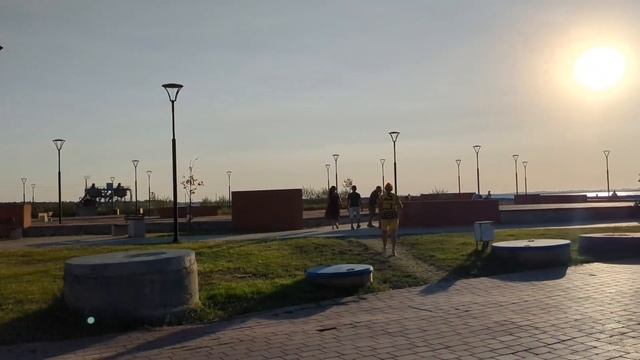 16.08.24 Крым 💥Прогулка по г.Саки💥Парк и набережная у лечебного озера💥 смотреть онлайн