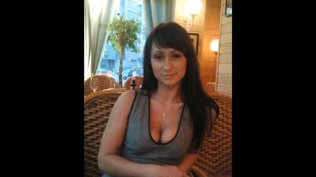 БРЮНЕТКА