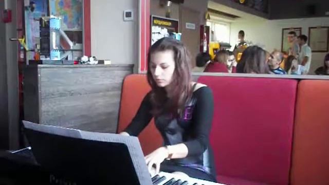 Piano Evening в Coffee On - Анастасия Линкевич 11.05.13 :) смотреть онлайн