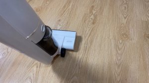 Демонстрация уборки пылесосом РЕДМОНД MultiClean VH1334-тест 3