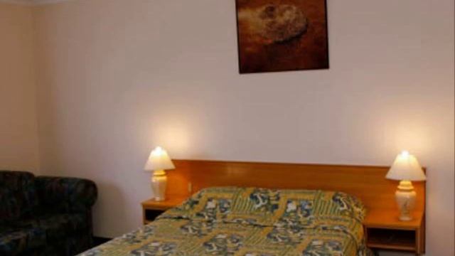 Южный Уэльс, Даббо - Shearing Shed Motel Dubbo 3, 5 Star смотреть онлайн