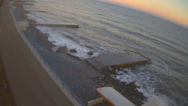 Вебкамера "Эллада-Семидворье". Запись 11.02.2017 18:00:06 смотреть онлайн