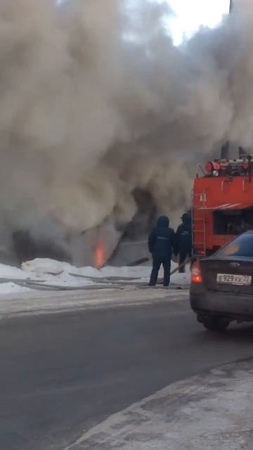 Пожар на Заозерной 1.02.2016 смотреть онлайн