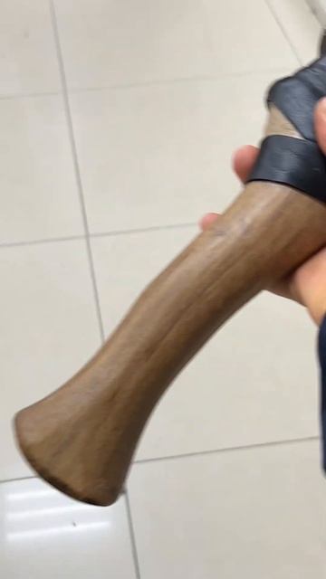 Дайте название этому топорику🔥🔥 #кухня #подарок #лес #отдых смотреть онлайн