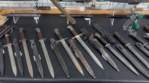 ДОСТУПНЫЕ Штыки германии и холодное оружие на рождественском аукционе Warstory