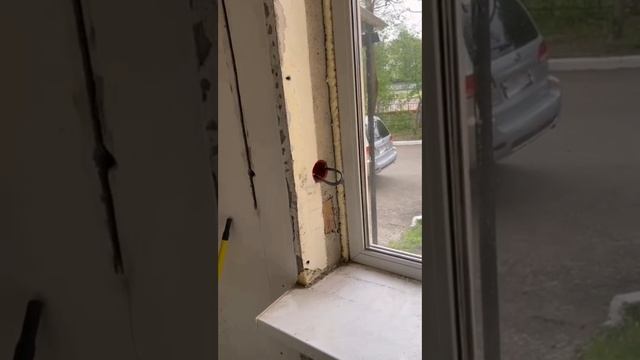 Полностью новая электропроводка на кухне.