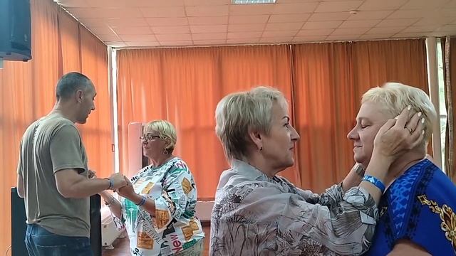 Торжество в Южном - 5 сентября утро смотреть онлайн