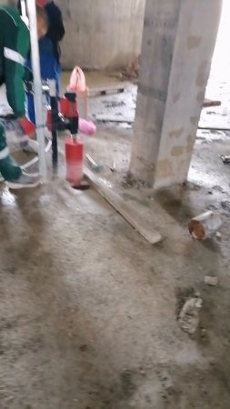 Телескопическая станина для алмазного бурения без анкеров