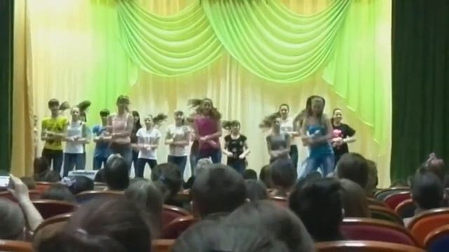 Флешмоб в Жемчужине. Ветка отжигает!!! смотреть онлайн