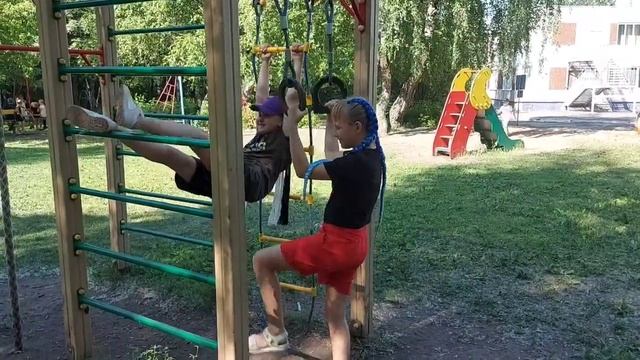 Дети в санатории Журавлик смотреть онлайн