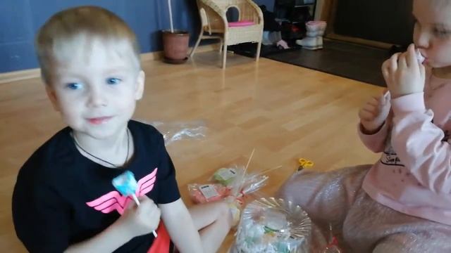 Сладости-радости смотреть онлайн