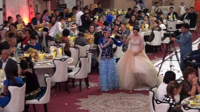 Каусар тобы жас жубайларды киргизу расими смотреть онлайн