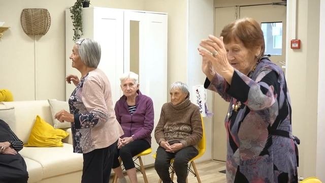 «Движизнь» о ещё редком у нас виде бизнеса , социальном. смотреть онлайн