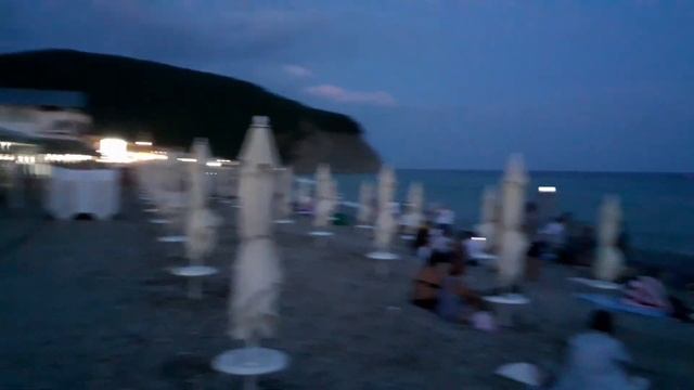 Архипо - Осиповка июль 2024 год вечерняя прогулка . смотреть онлайн