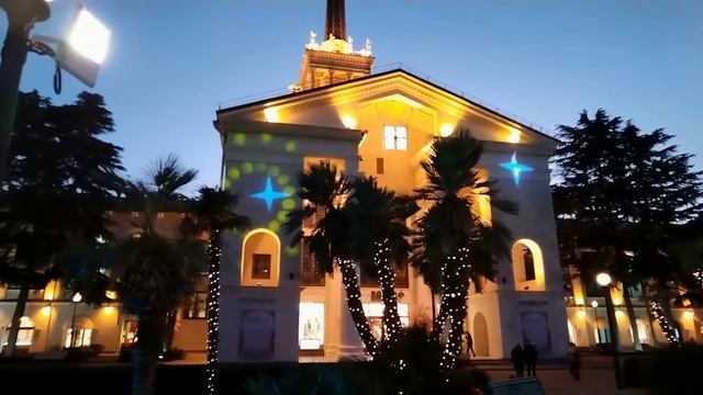 2022. Сочи. Здание Морского вокзала/ Sochi. Marine station building/ Edificio de la estación marina смотреть онлайн