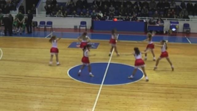 ukraine cheerleaders. Группа поддержки смотреть онлайн