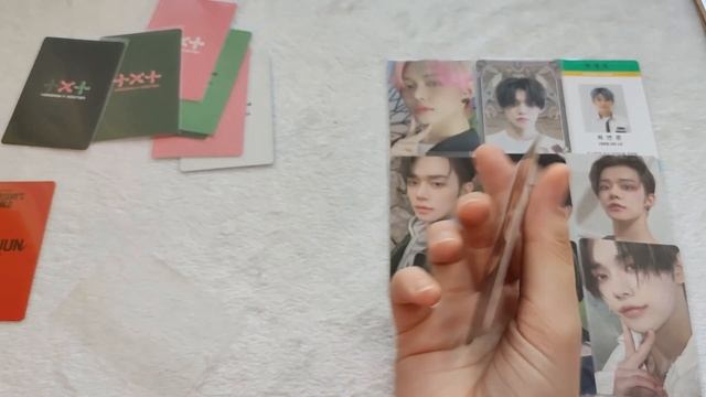 kpop collective haul 🍒 распаковка карт the boyz, txt, p1harmony, ghost9, giuk onewe, le sserafim